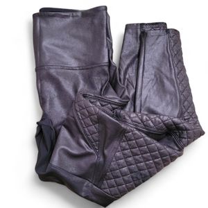 SPANX Faux Leather Quilted Leggings Stretch Pants Shiny Black, Large